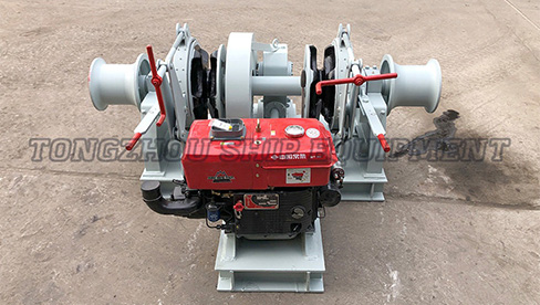 Windlass napędzany silnikiem Diesla